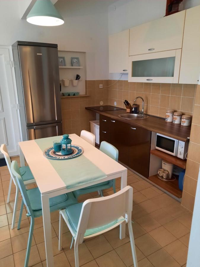 Apartmani Darko Kornić Esterno foto